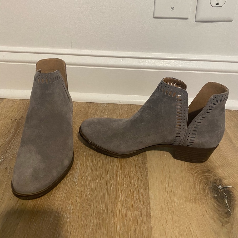 Booties - Picture 3 of 4